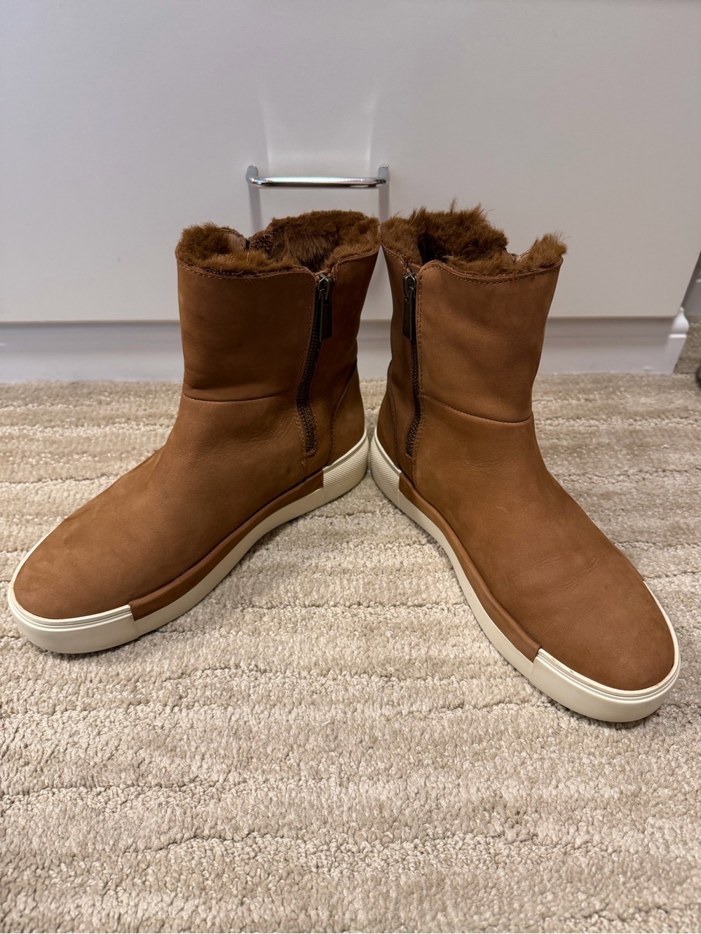 Women’s J. Slides Brown Faux-Fur Lined Winter Ankle Boots 8.5
